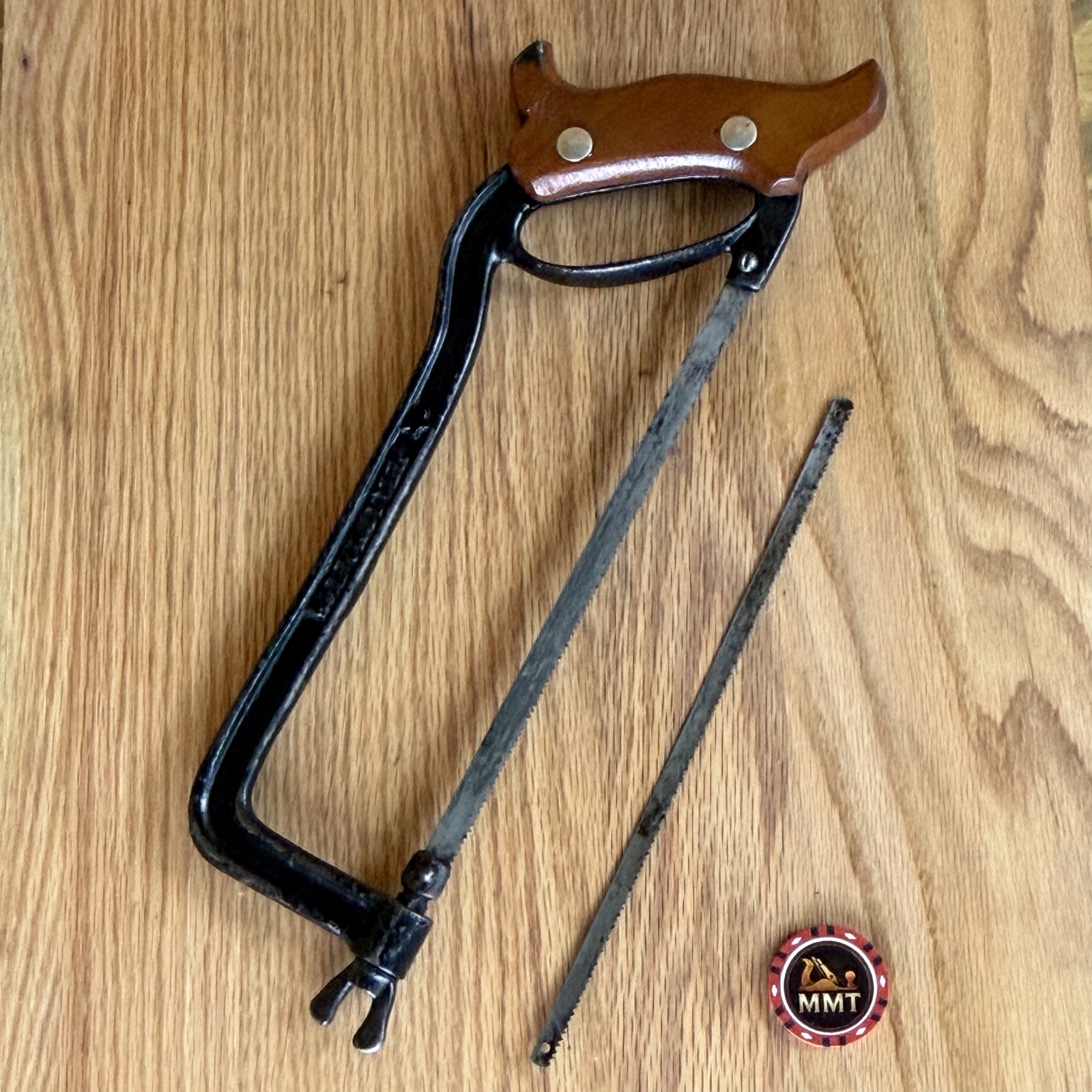 Antique Keen Kutter dehorning saw with an extra blade